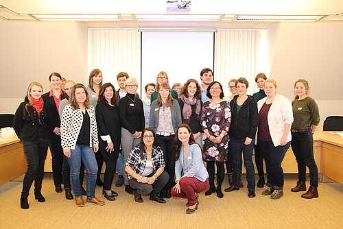 Konferenz „Geflüchtete Studieninteressenten und Studierende" Konferenz „Geflüchtete Studieninteressenten und Studierende"